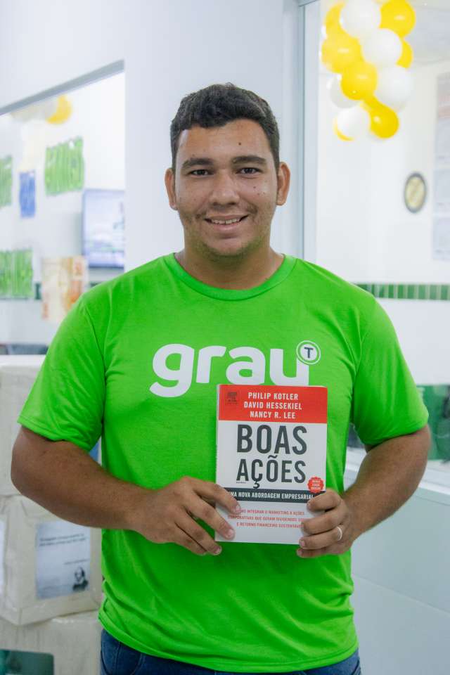 Grau