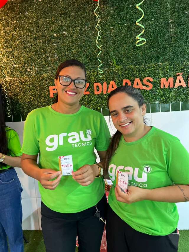 Grau