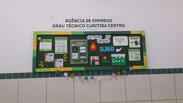 Grau
