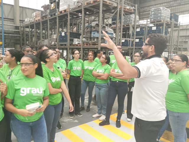 Grau