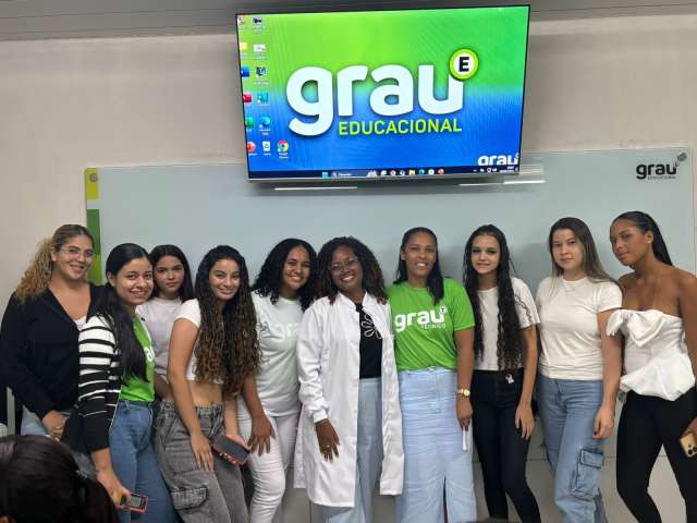 Grau