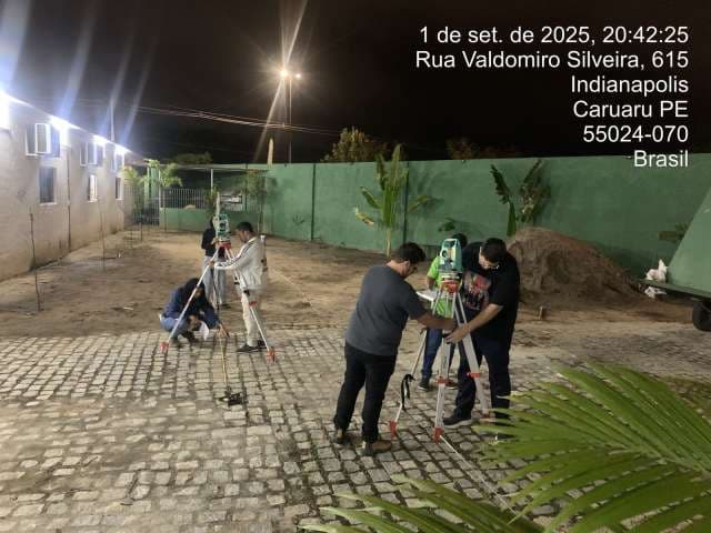Grau