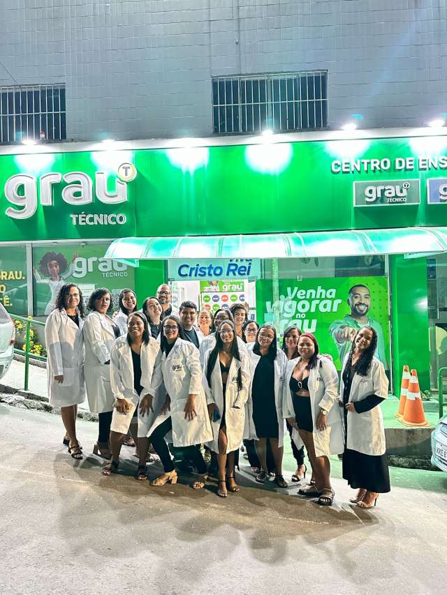 Grau