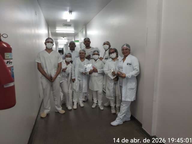 Grau