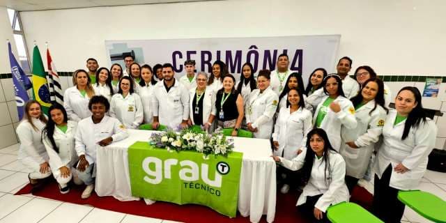 Grau