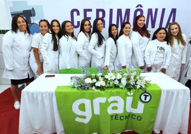 Grau