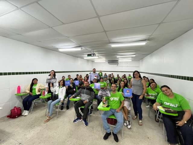 Grau