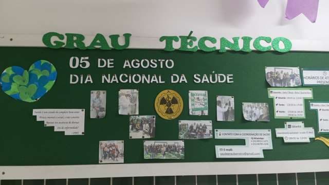 Grau