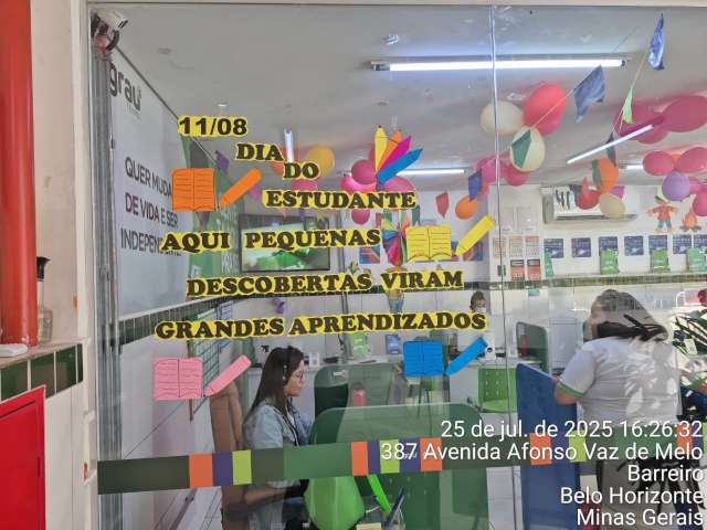 Grau
