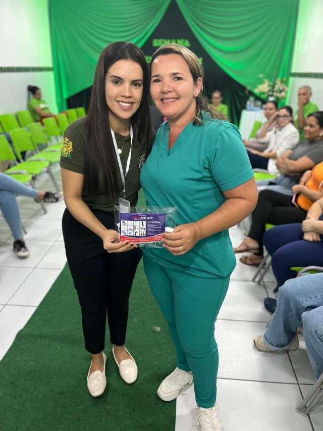 Grau