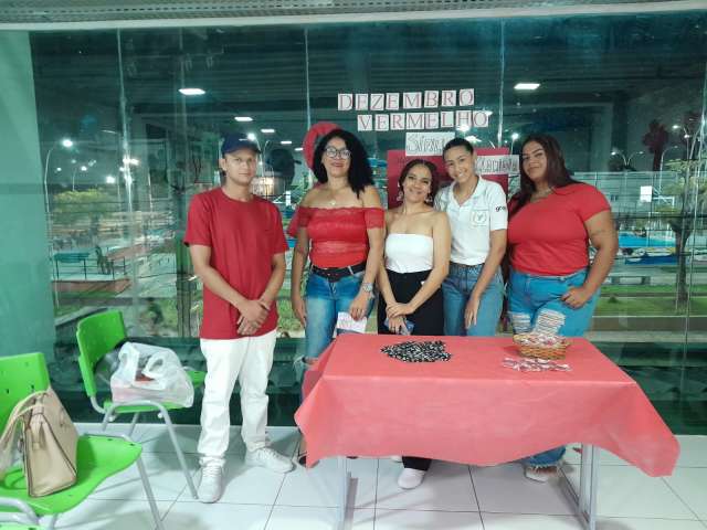 Grau