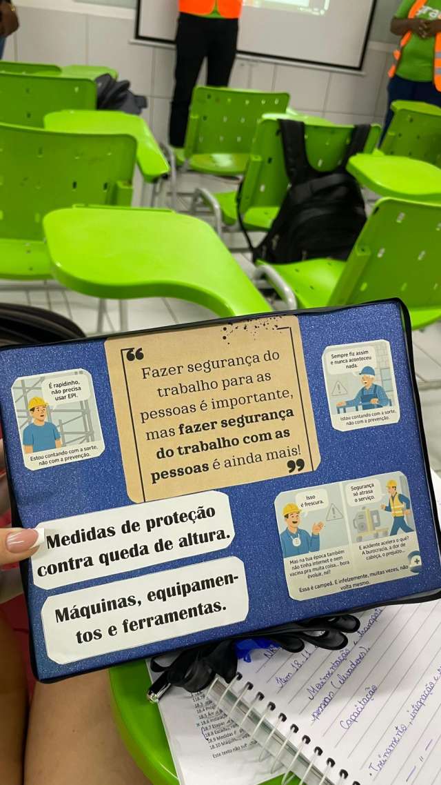 Grau