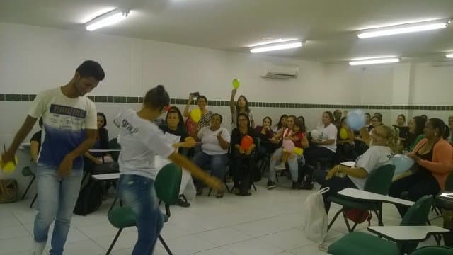 Grau