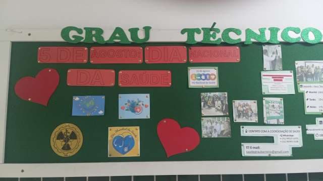 Grau