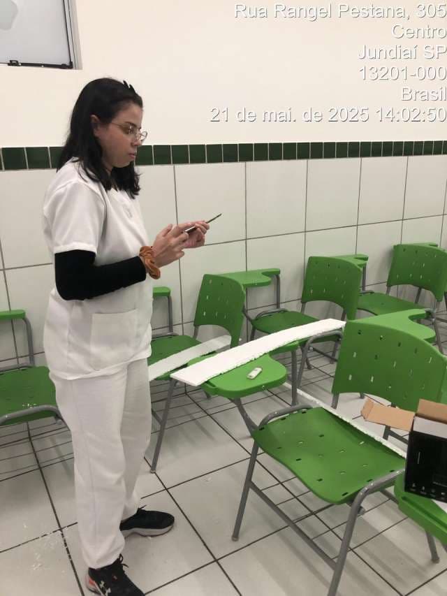 Grau