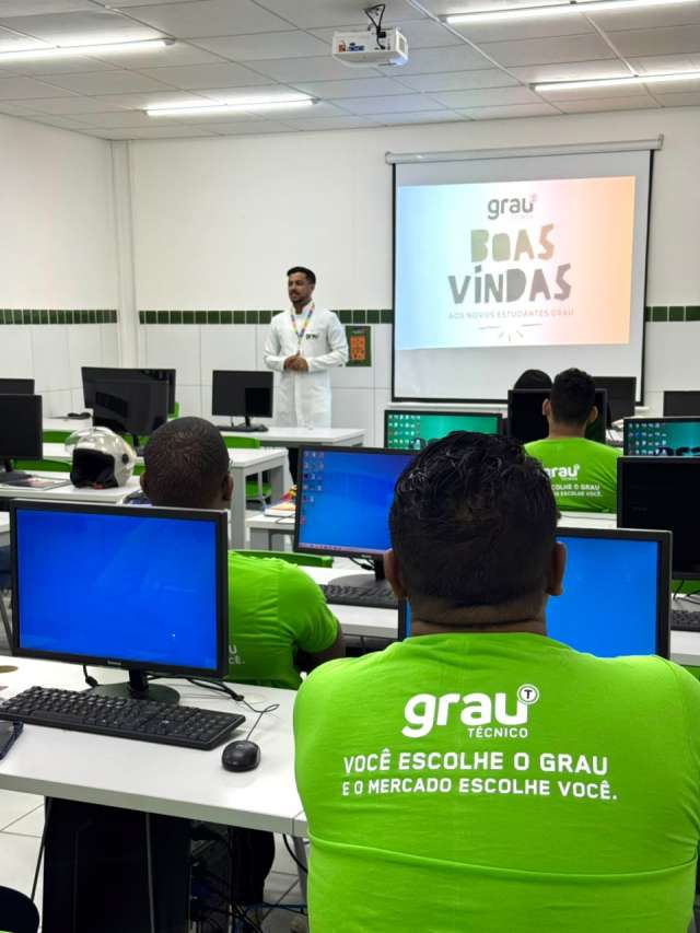 Grau