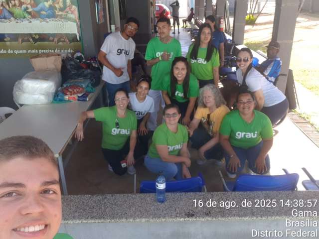 Grau