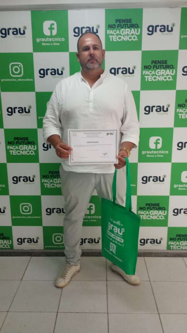 Grau