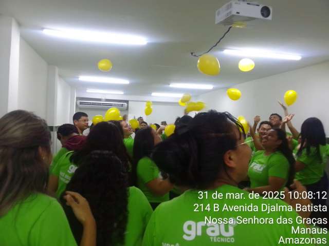 Grau