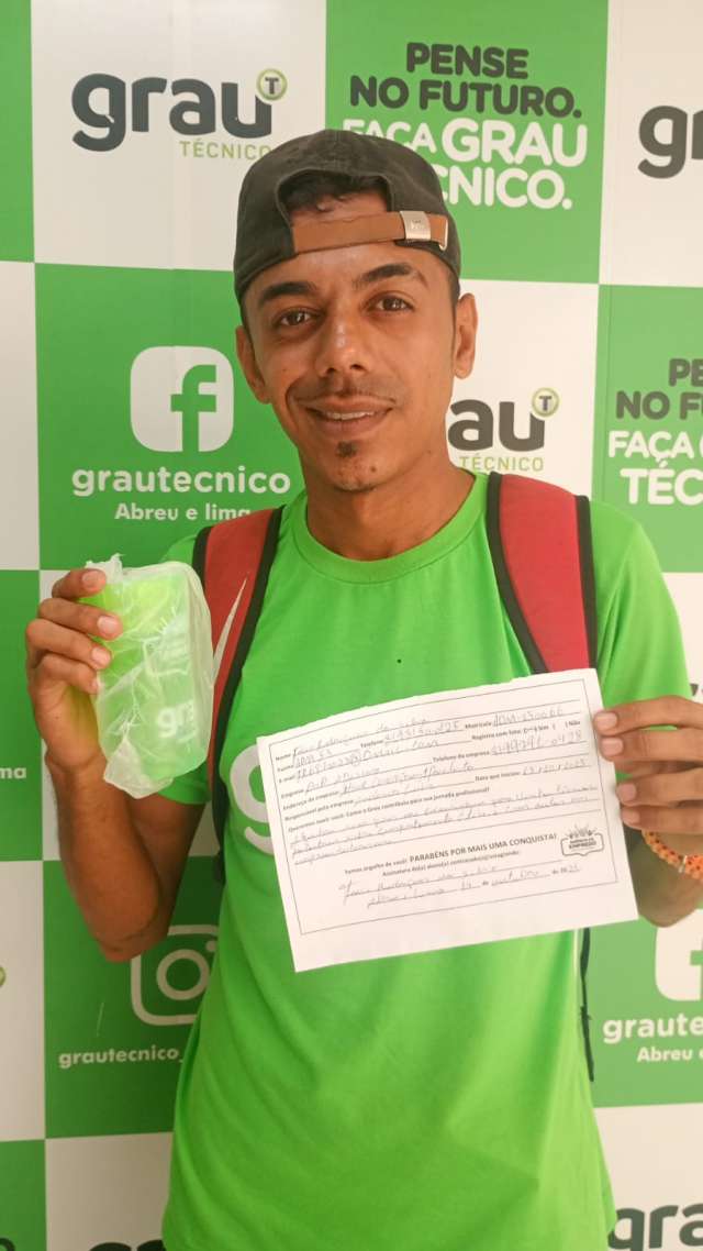 Grau