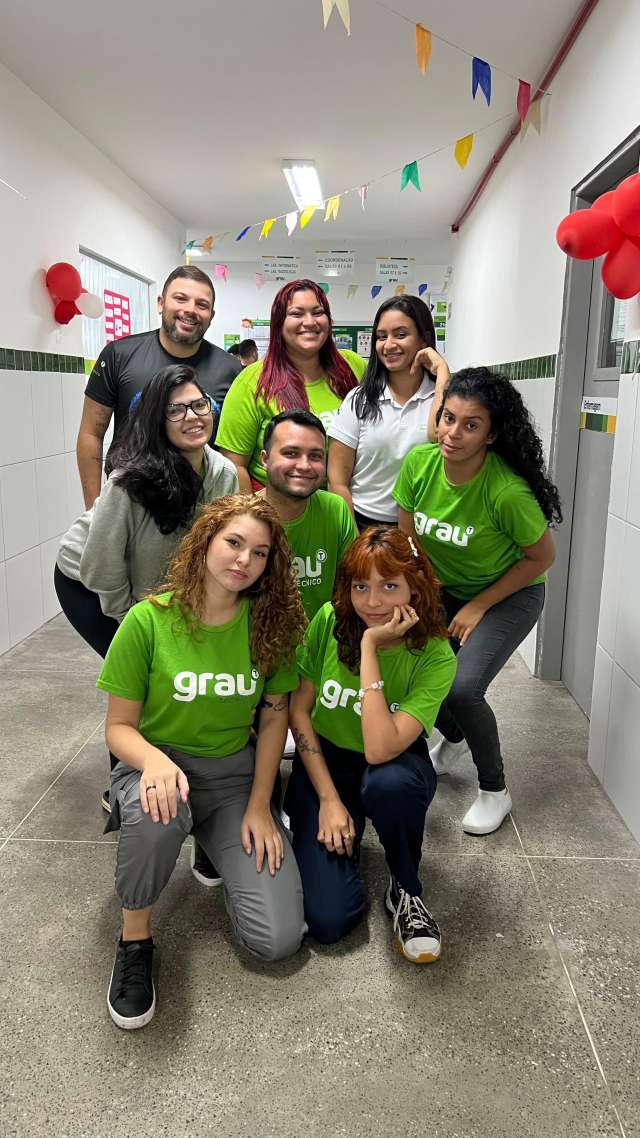 Grau