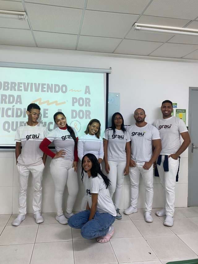 Grau
