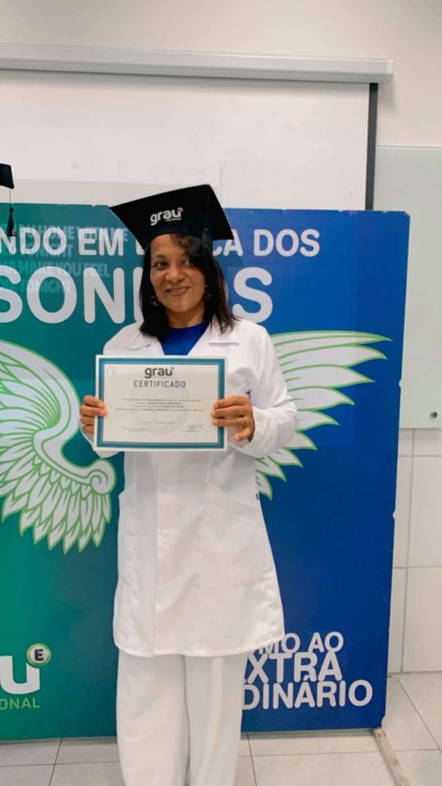 Grau