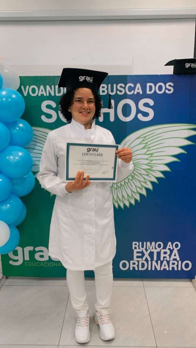 Grau