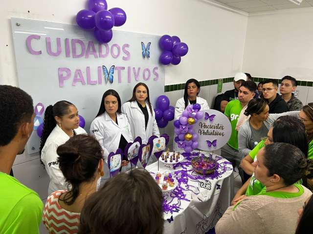 Grau