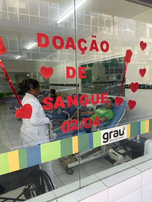 Grau