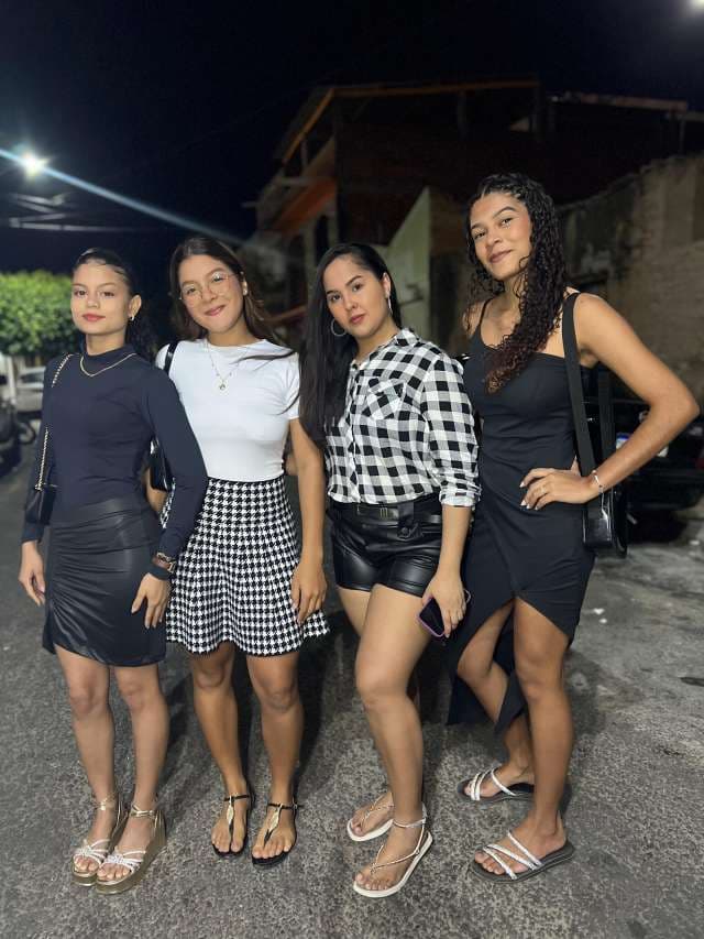 Grau