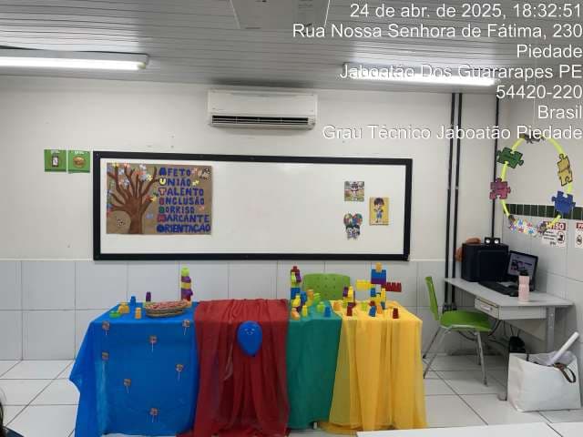 Grau