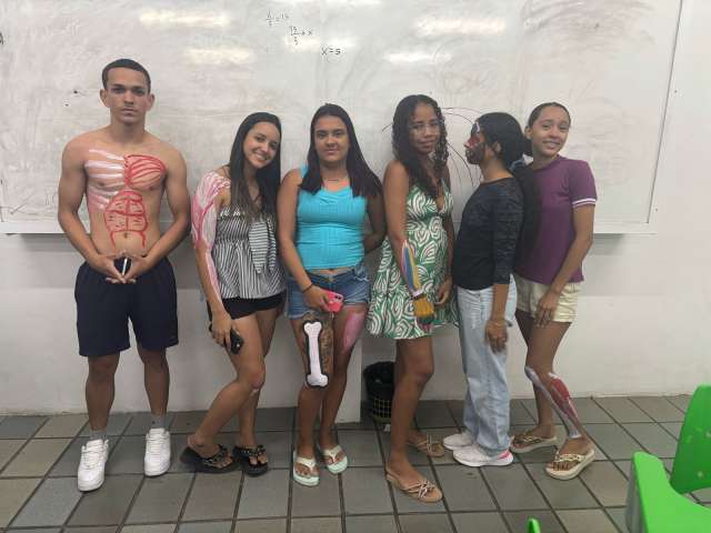 Grau