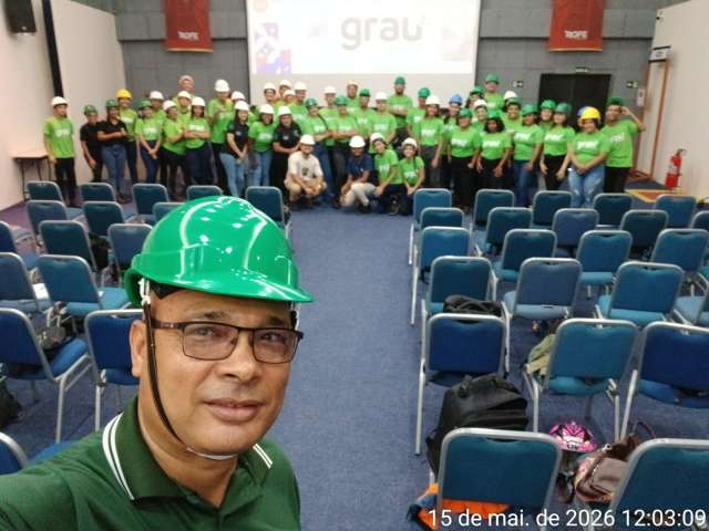 Grau