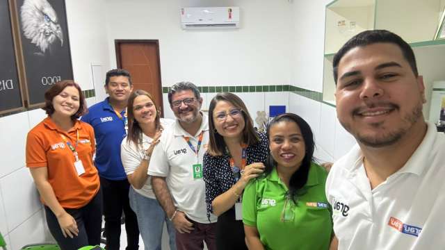 Grau