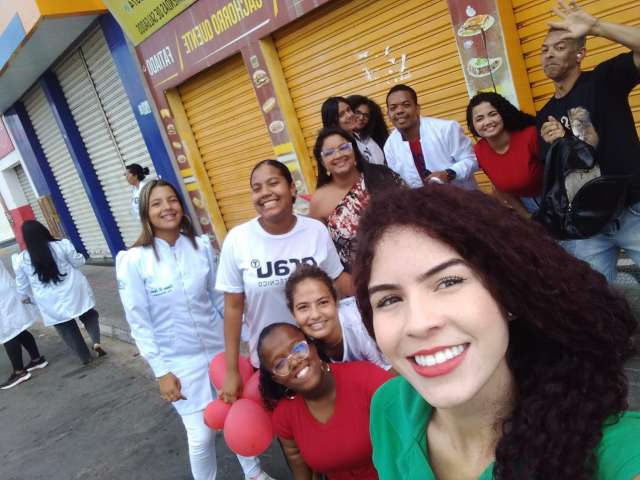 Grau