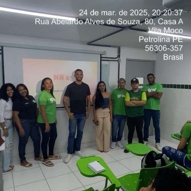 Grau
