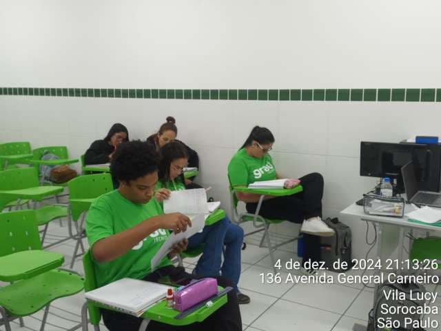 Grau
