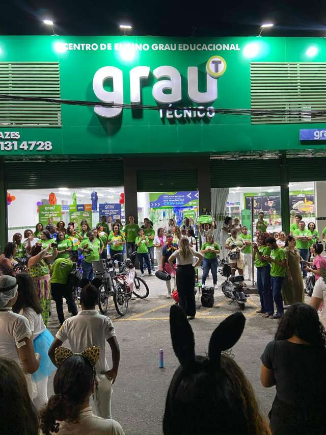 Grau