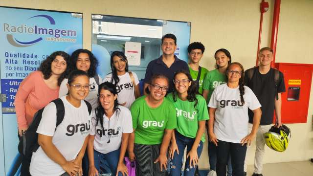 Grau