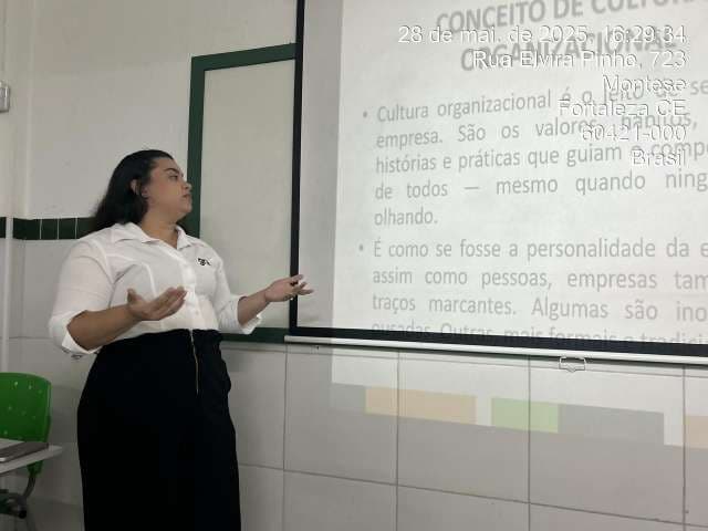 Grau
