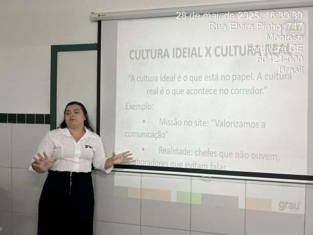 Grau
