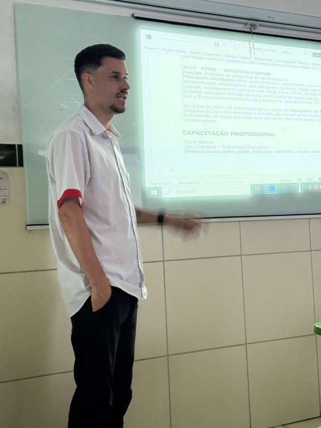 Grau