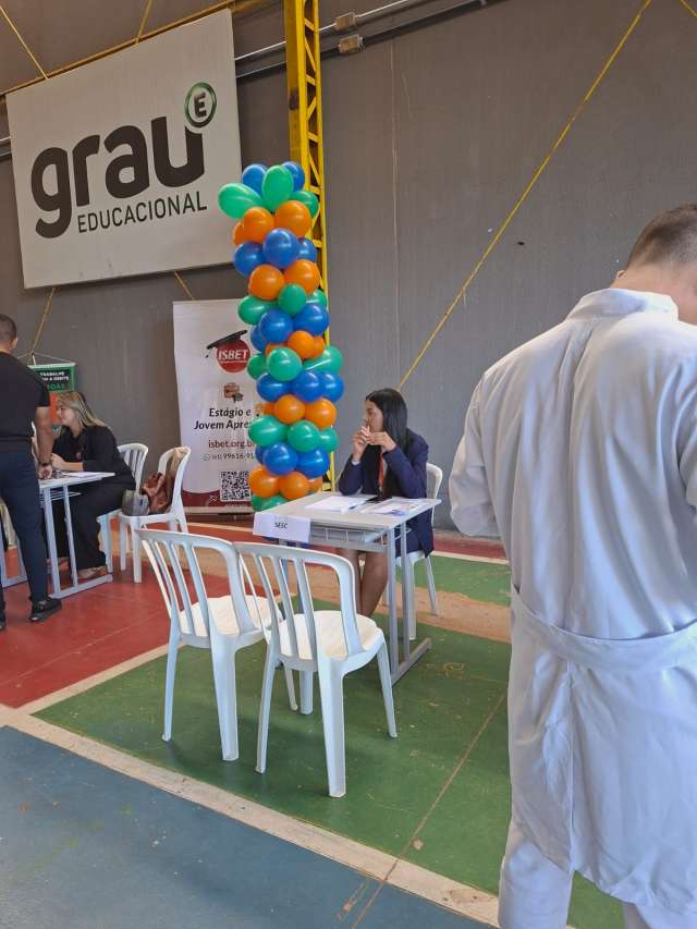 Grau