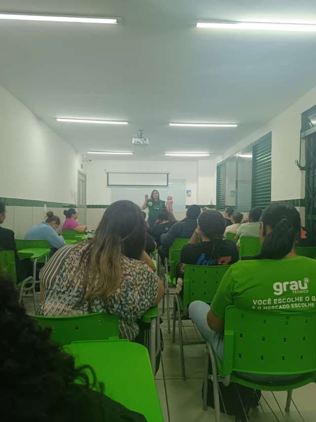Grau