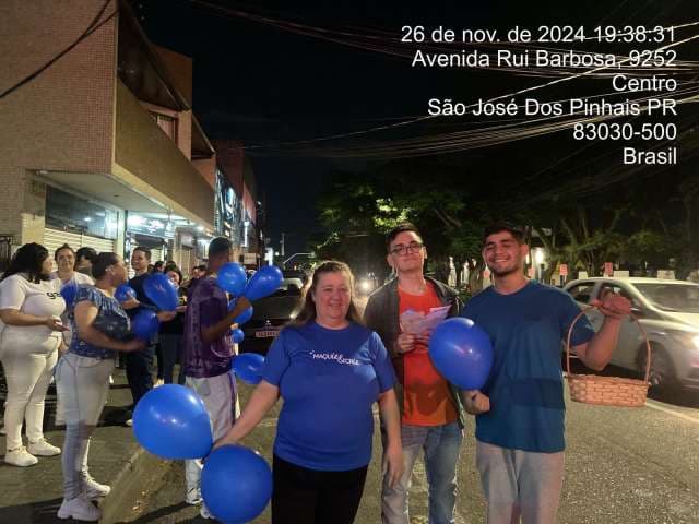 Grau