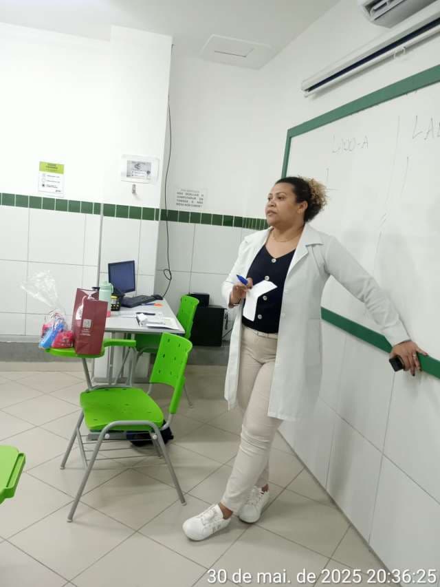 Grau