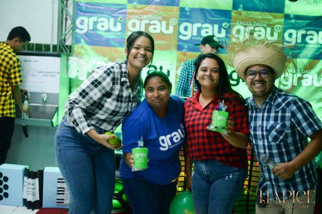 Grau