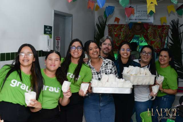 Grau