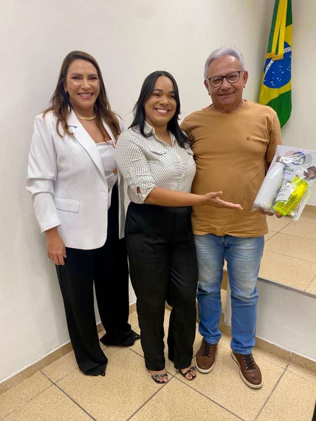 Grau